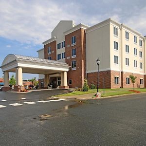 Holiday Inn Express & Suites Charlotte North By Ihg